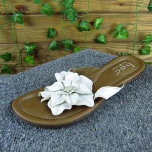 B.O.C White Leather Flower Thong Sandals‎ Women's 7 Casual Comfort Flip Flops
